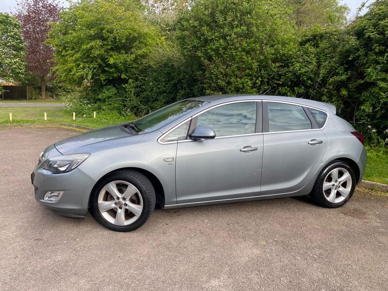 VAUXHALL ASTRA