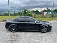 AUDI RS4