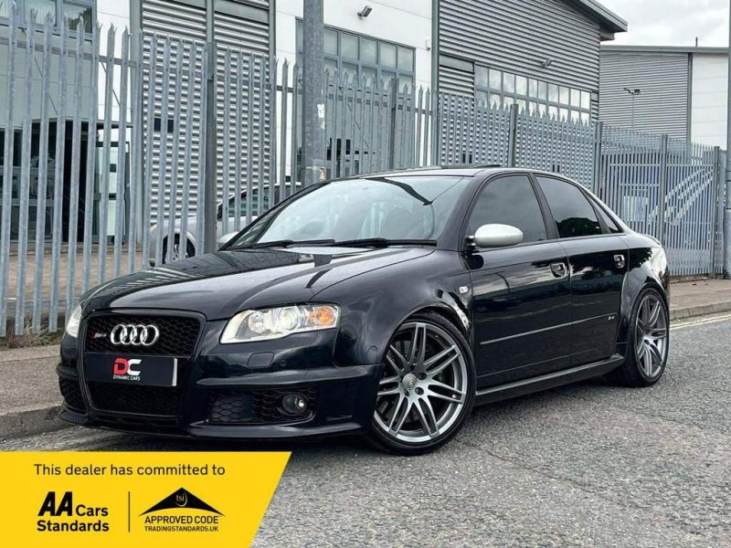 AUDI RS4