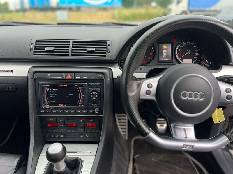 AUDI RS4