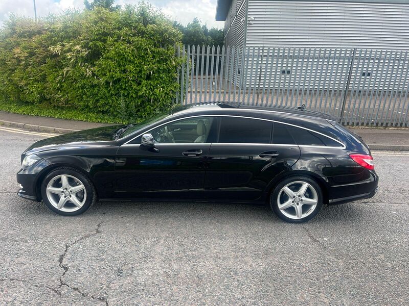 MERCEDES-BENZ CLS