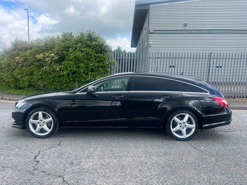 MERCEDES-BENZ CLS