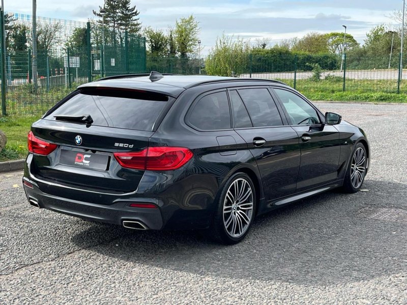 BMW 5 SERIES
