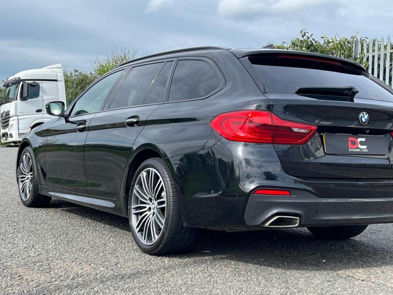 BMW 5 SERIES