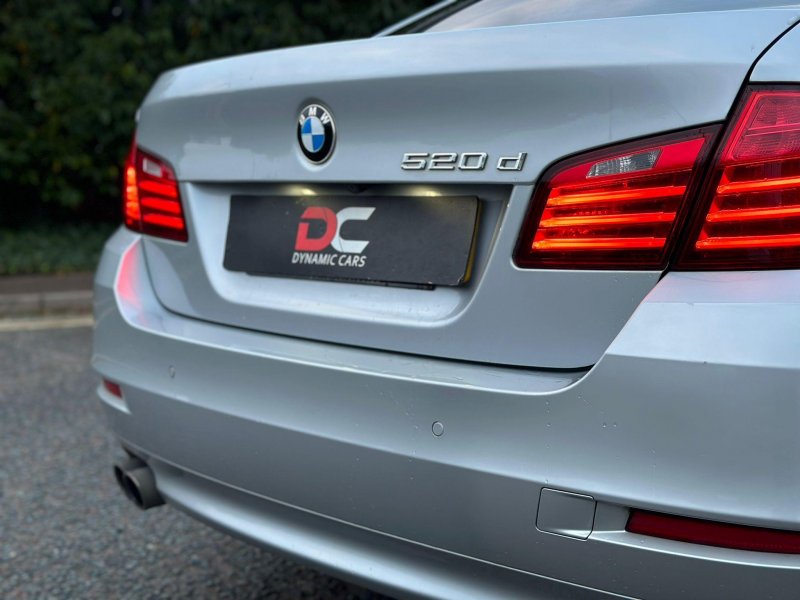 BMW 5 SERIES