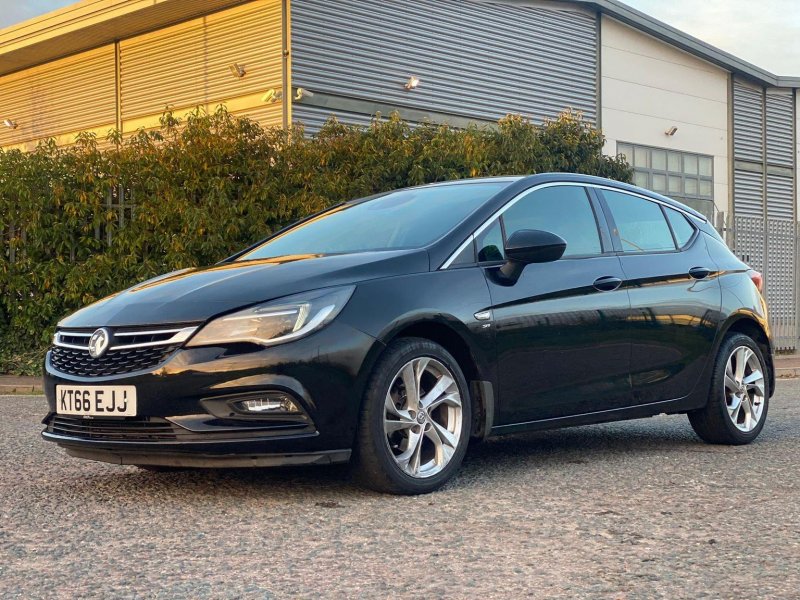 VAUXHALL ASTRA