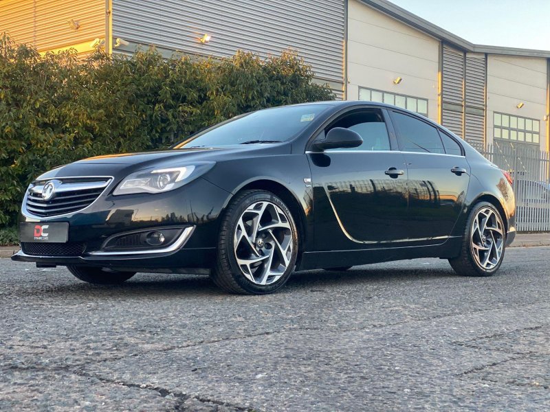VAUXHALL INSIGNIA