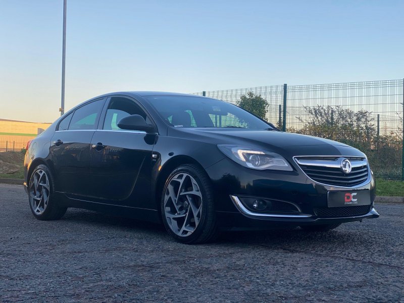 VAUXHALL INSIGNIA