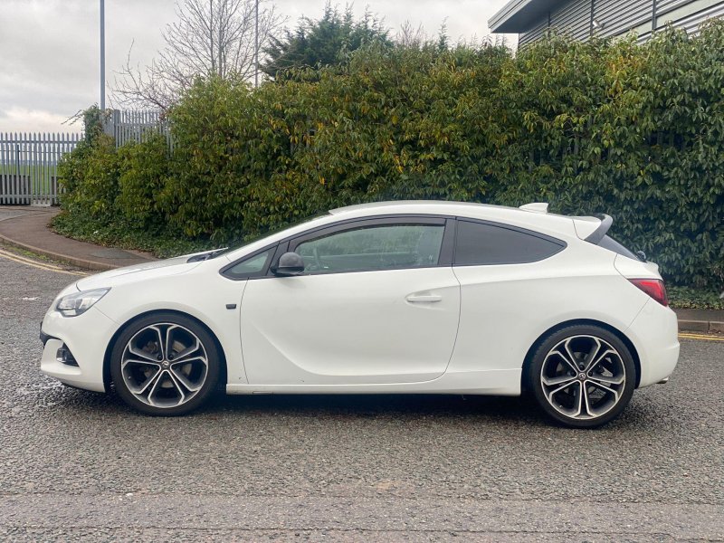 VAUXHALL ASTRA GTC