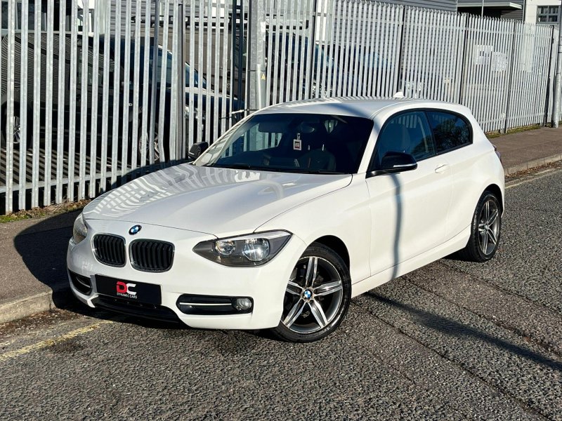 BMW 1 SERIES