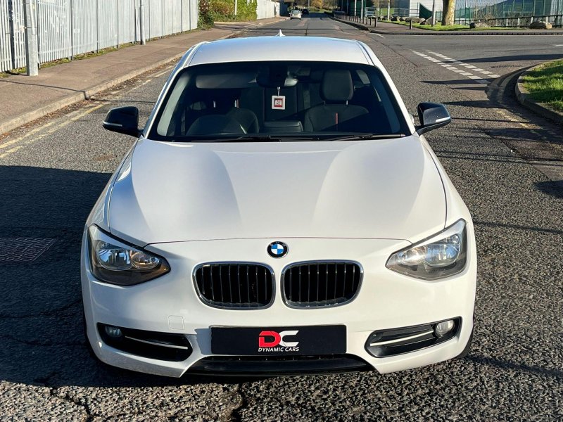 BMW 1 SERIES