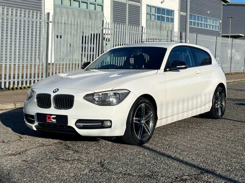 BMW 1 SERIES