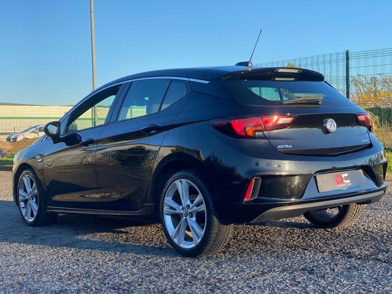 VAUXHALL ASTRA