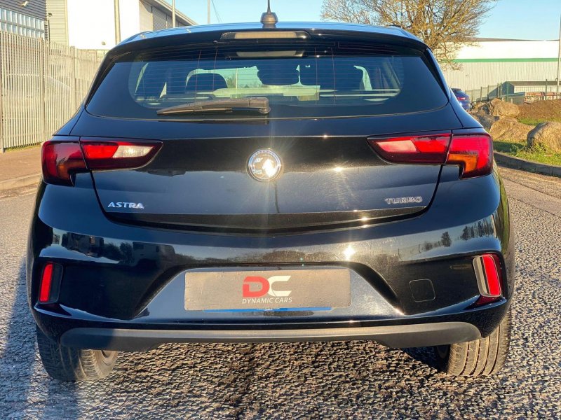 VAUXHALL ASTRA