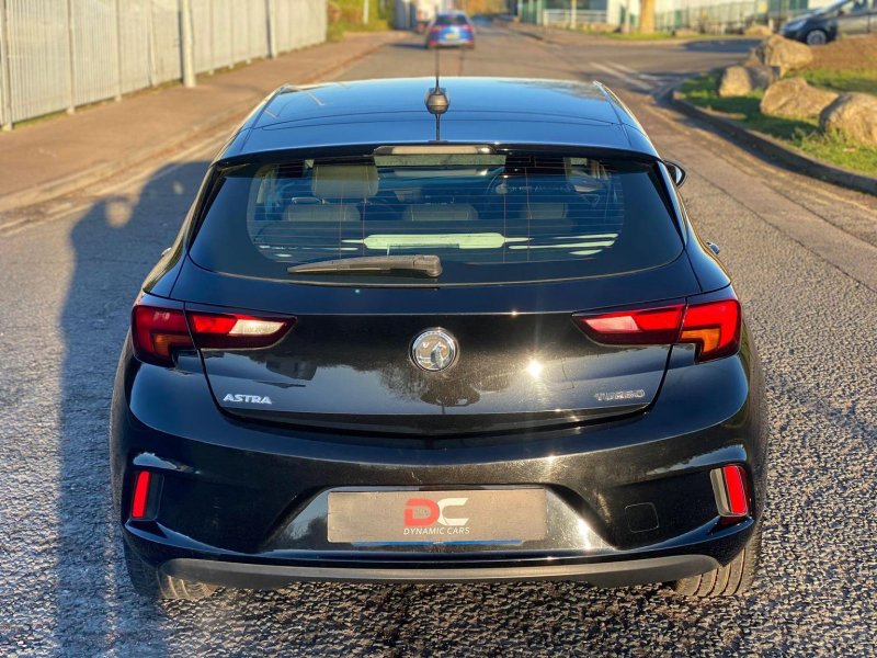 VAUXHALL ASTRA