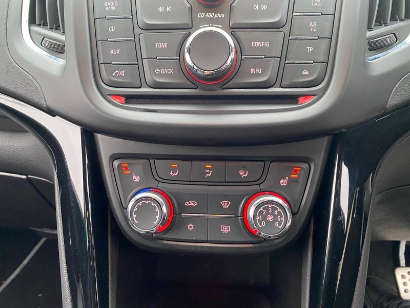 VAUXHALL ZAFIRA TOURER