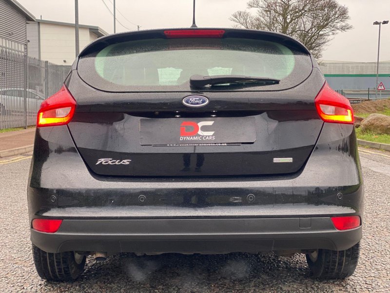 FORD FOCUS