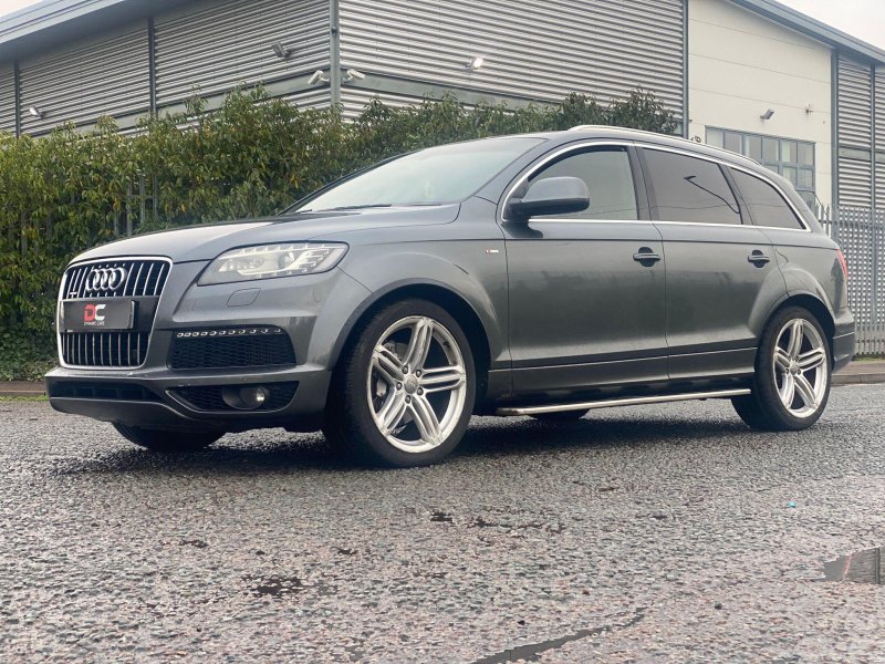 AUDI Q7