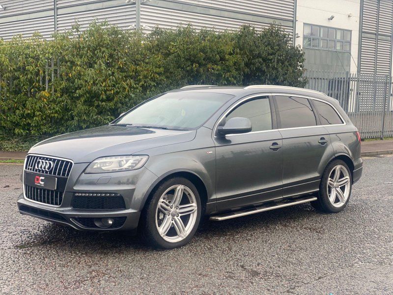 AUDI Q7