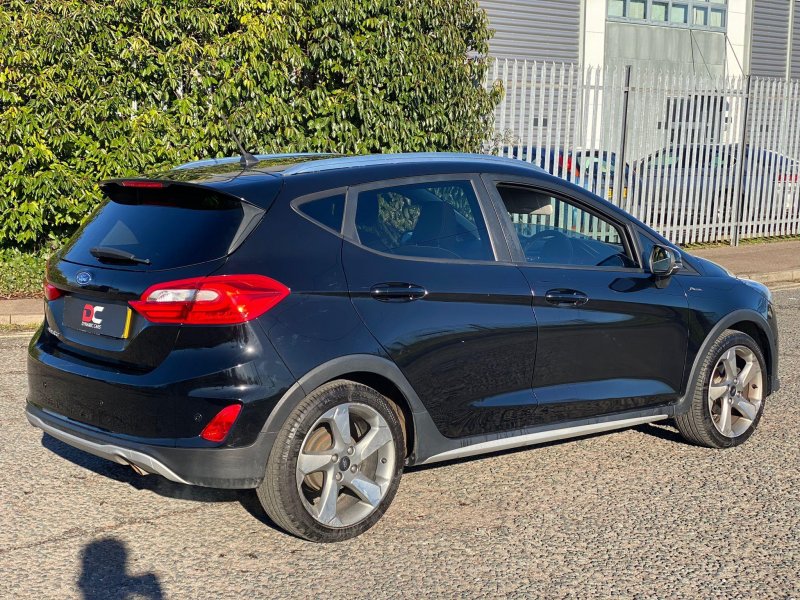 FORD FIESTA