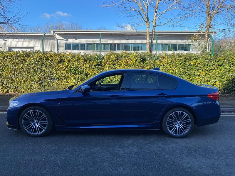 BMW 5 SERIES