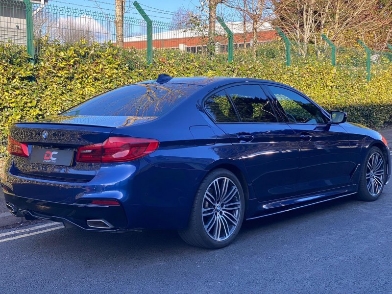 BMW 5 SERIES