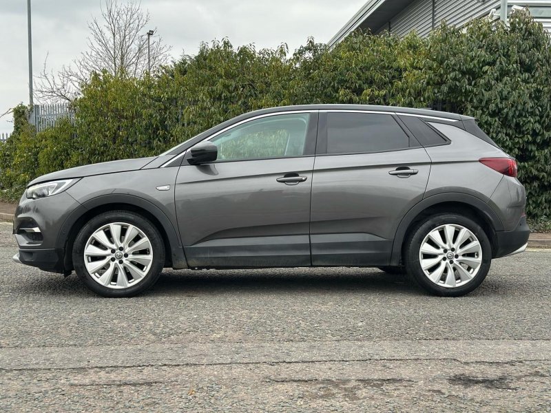 VAUXHALL GRANDLAND X