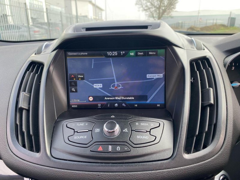 FORD KUGA