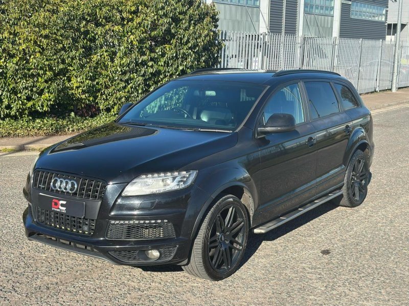 AUDI Q7