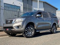 NISSAN NAVARA