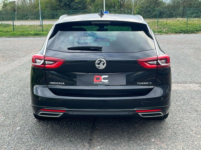 VAUXHALL INSIGNIA